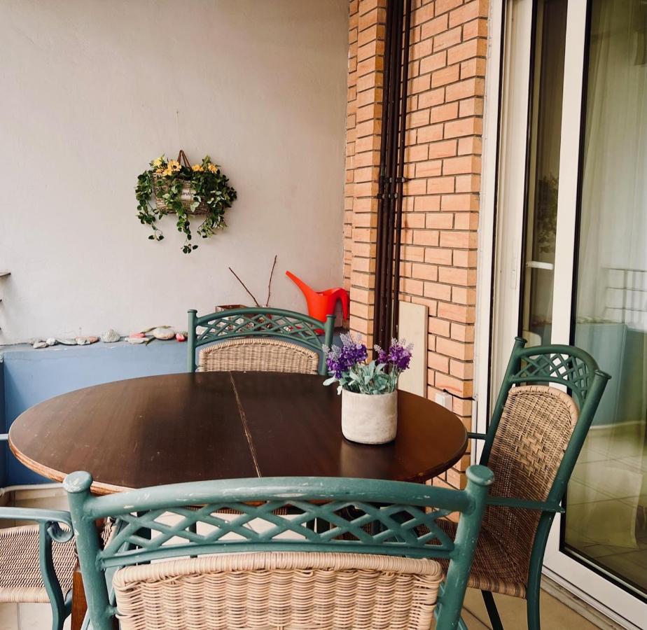 Elenis Athens Apartment Exterior photo